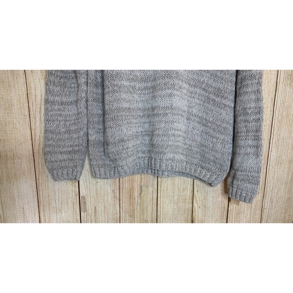 Urban Outfitters | Oversized Slouchy Sweater - Picture 4 of 5